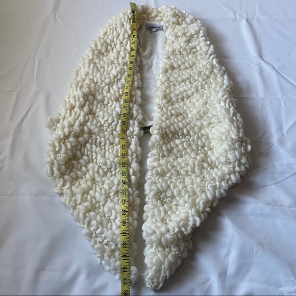 Miha Ivory Felix Textured Knobby Wool Suede sweater vest size small - Picture 9 of 15